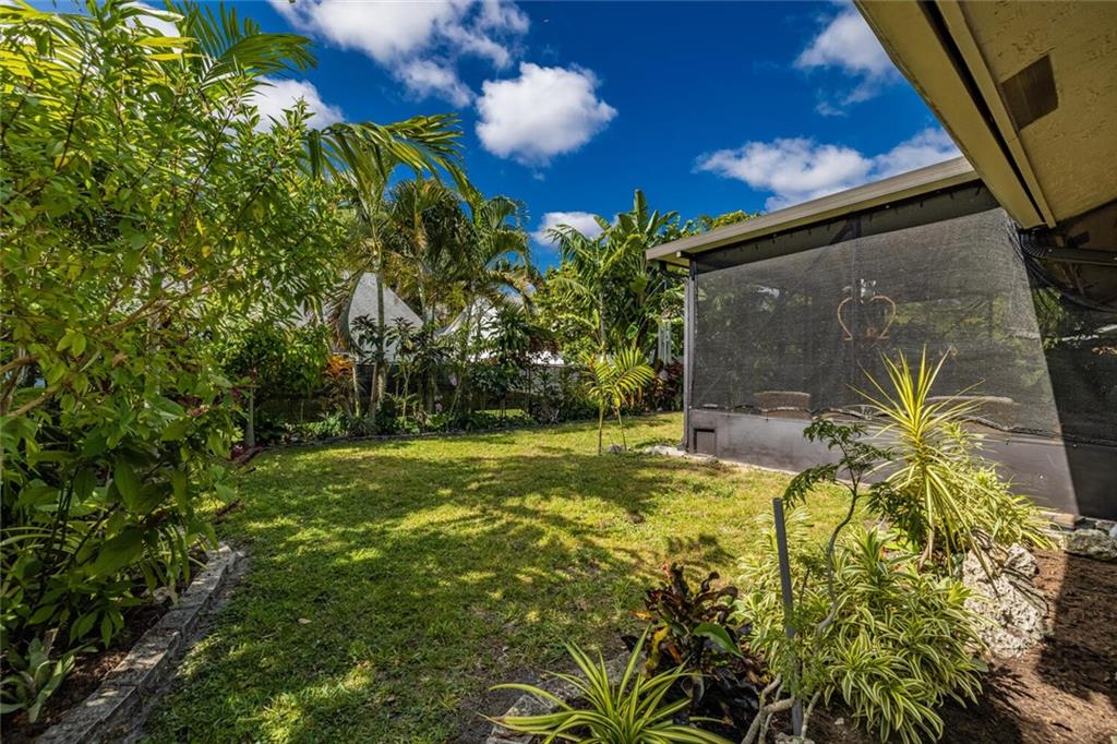 GUARDIAN ESTATES 81-41 B - Residential
