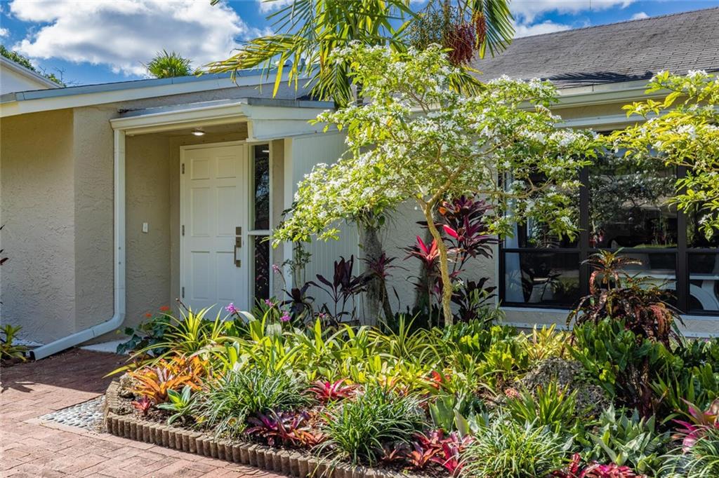 GUARDIAN ESTATES 81-41 B - Residential