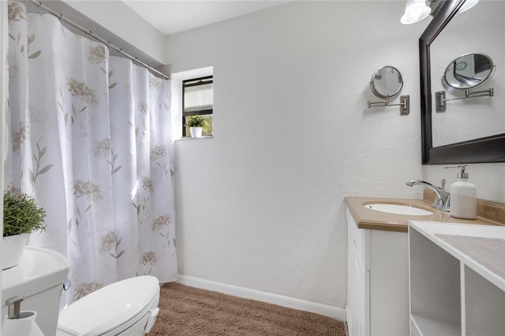 GUARDIAN ESTATES 81-41 B - Residential