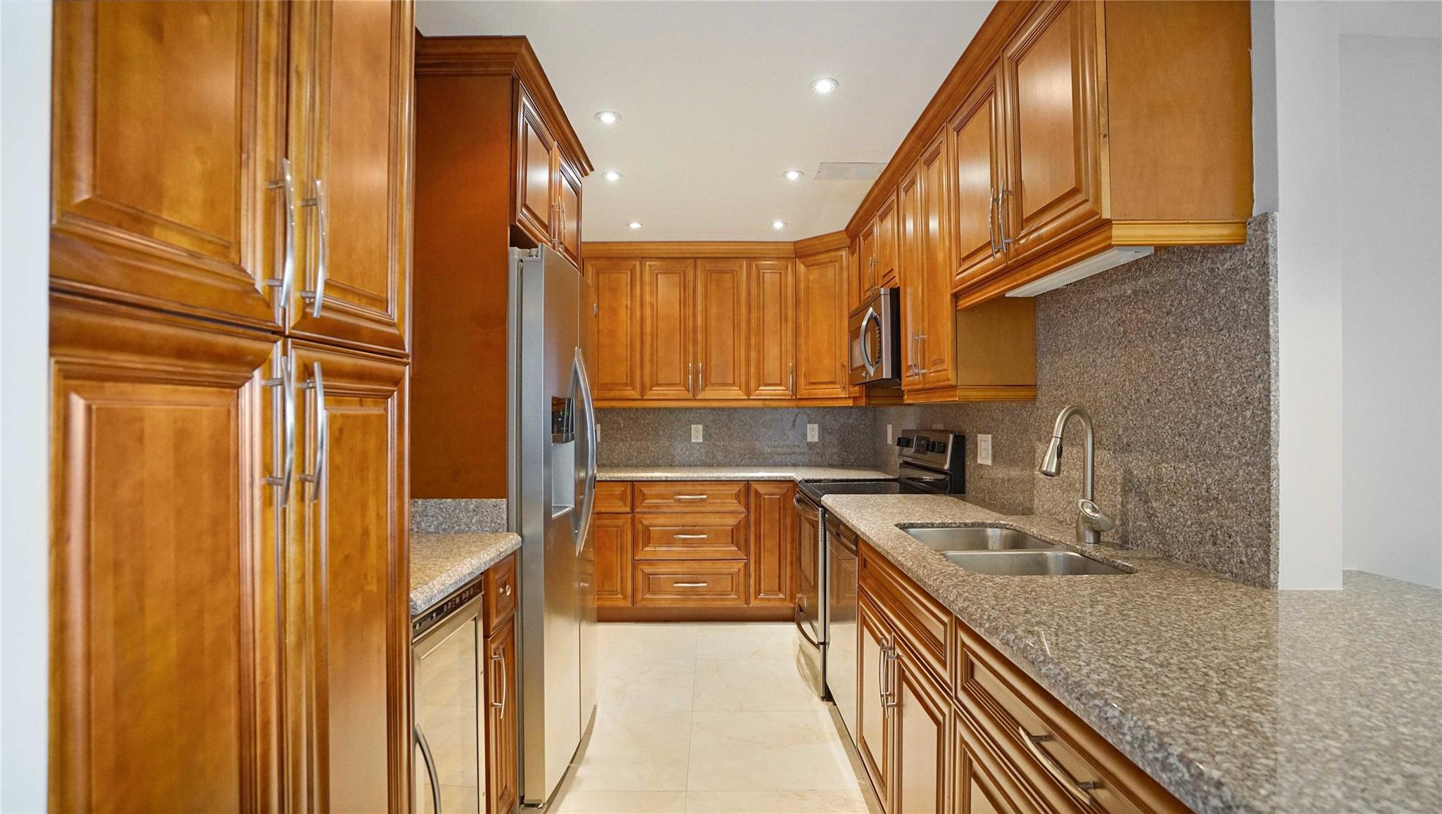 GALT TOWERS CONDO - Residential