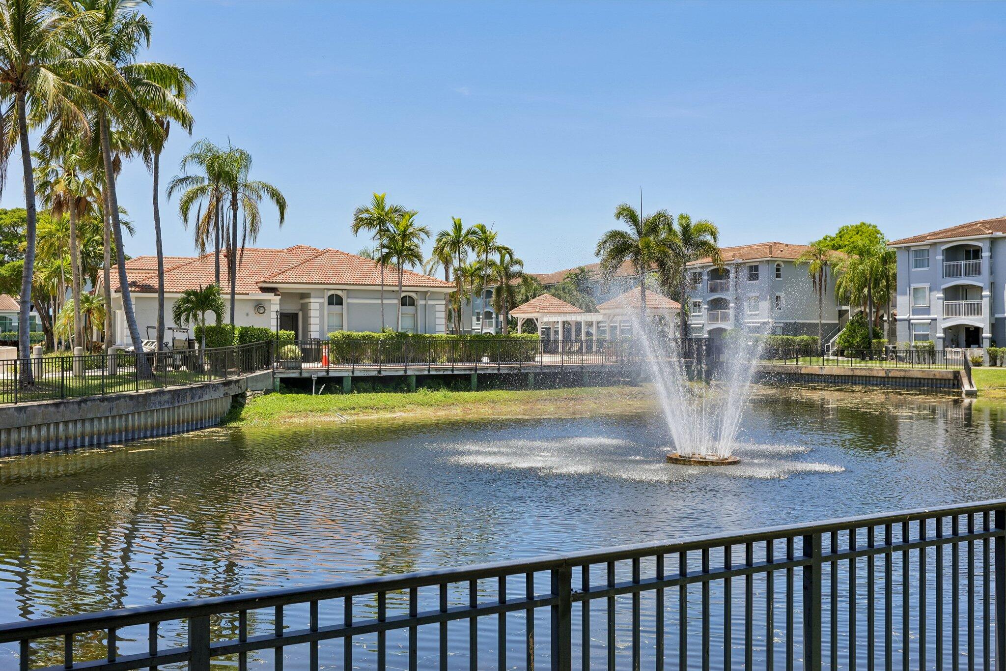 LA VIA CONDO - Residential
