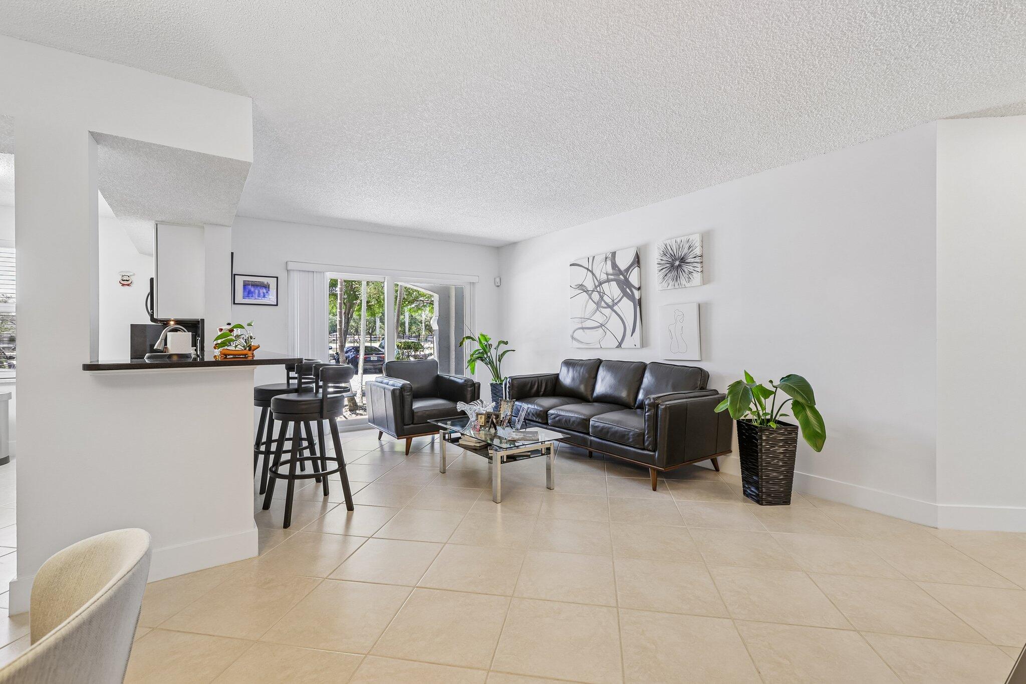 LA VIA CONDO - Residential