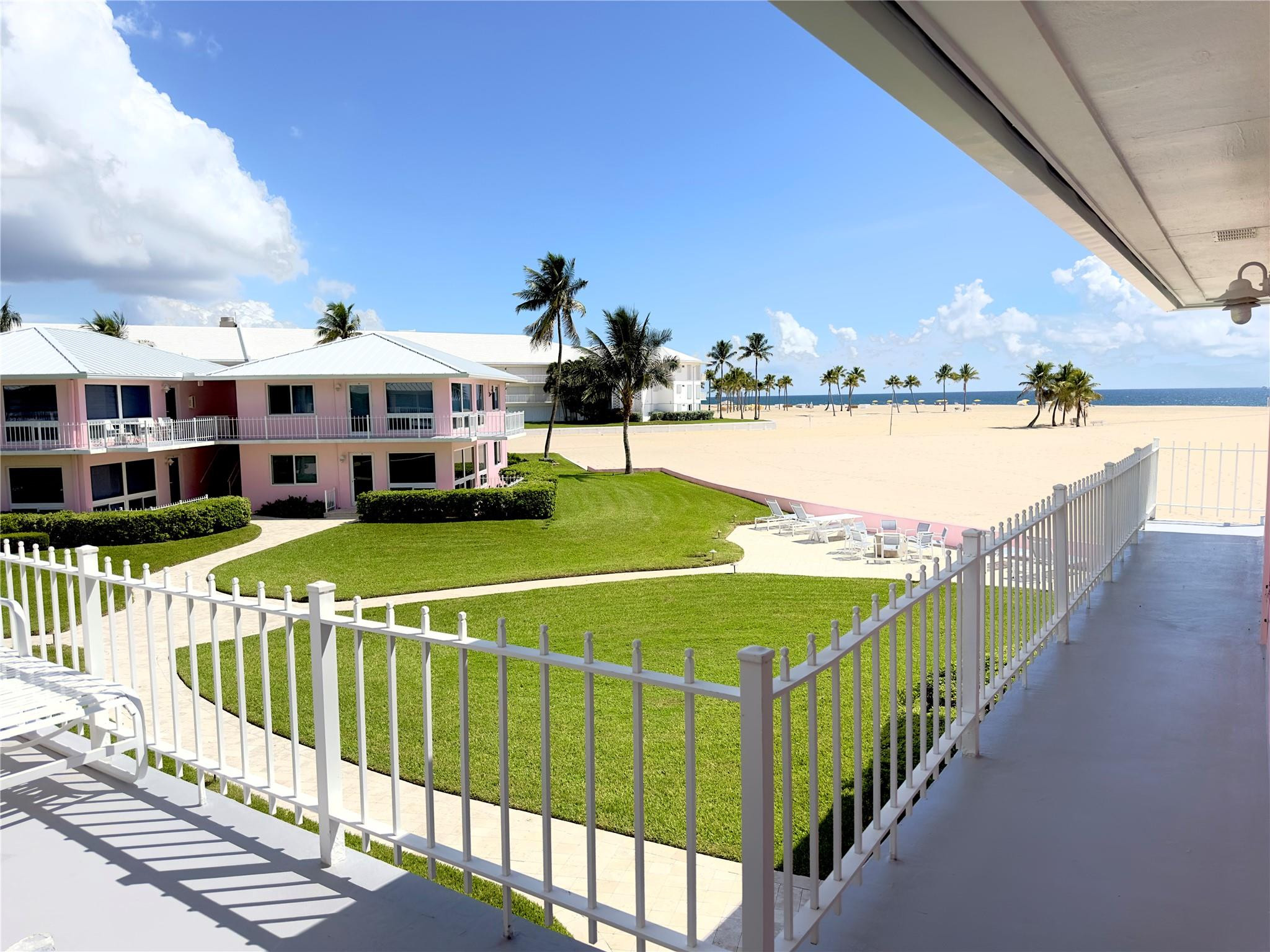 1922 S Ocean Lane 20