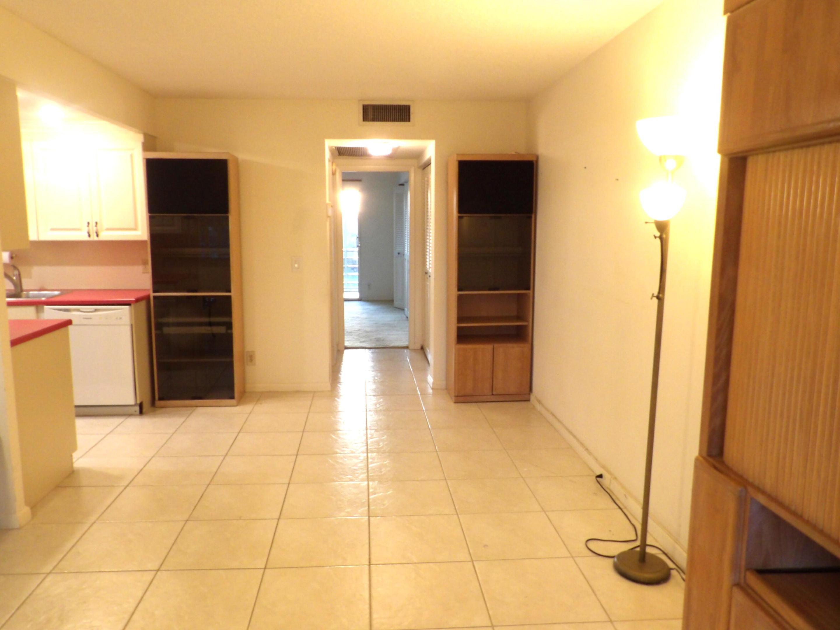 4074 Cornwall D 4074