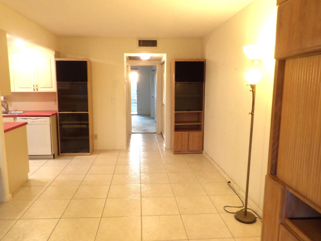 4074 Cornwall D 4074