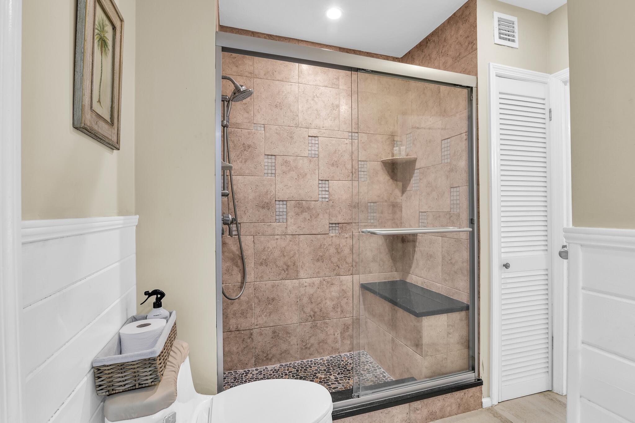 TRADE WINDS ESTATES FIRST ADD - Residential