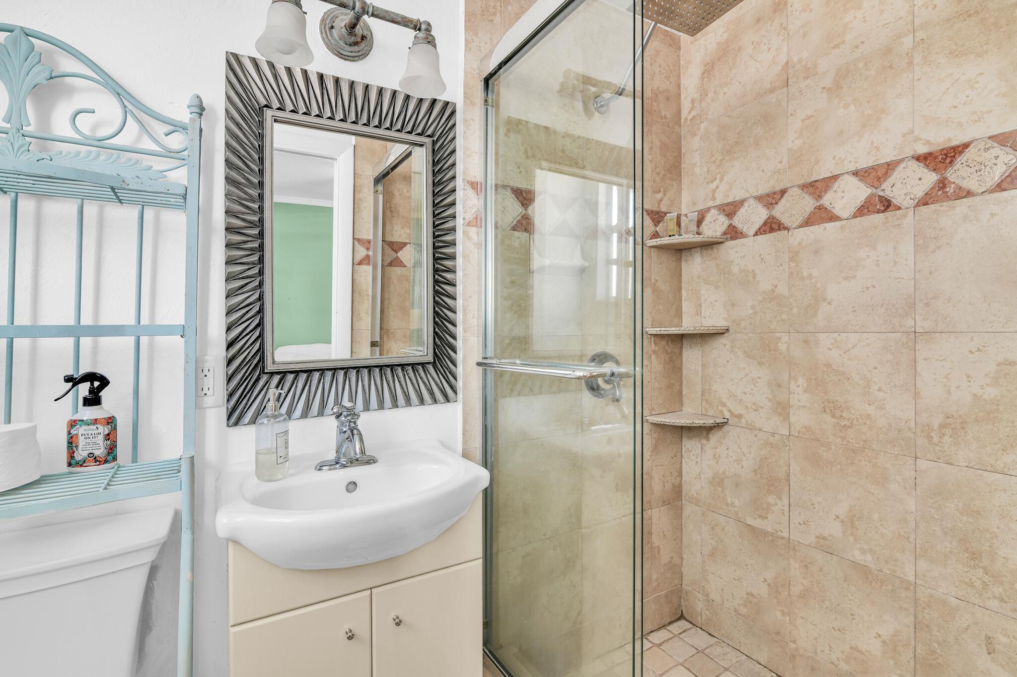 TRADE WINDS ESTATES FIRST ADD - Residential