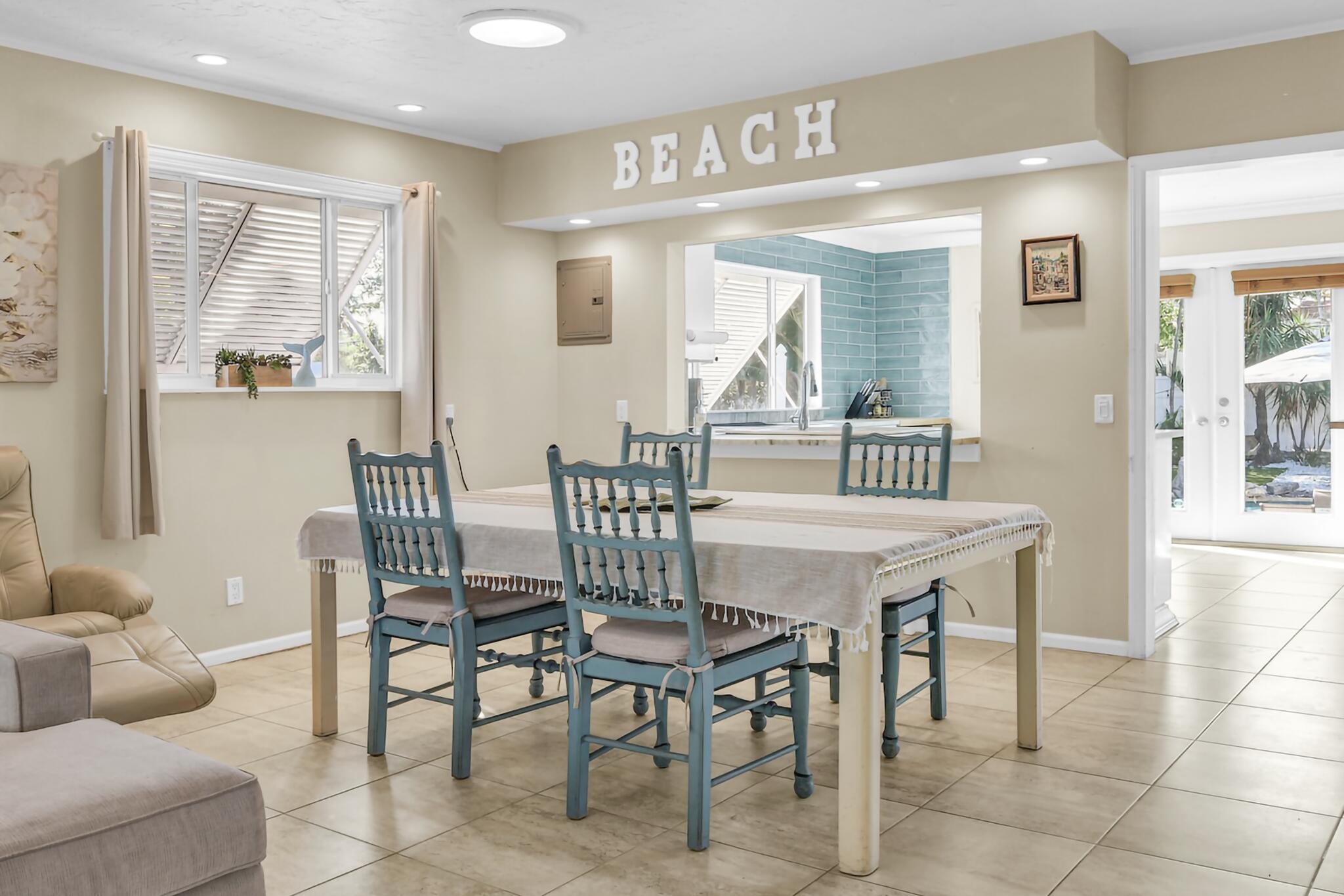 TRADE WINDS ESTATES FIRST ADD - Residential