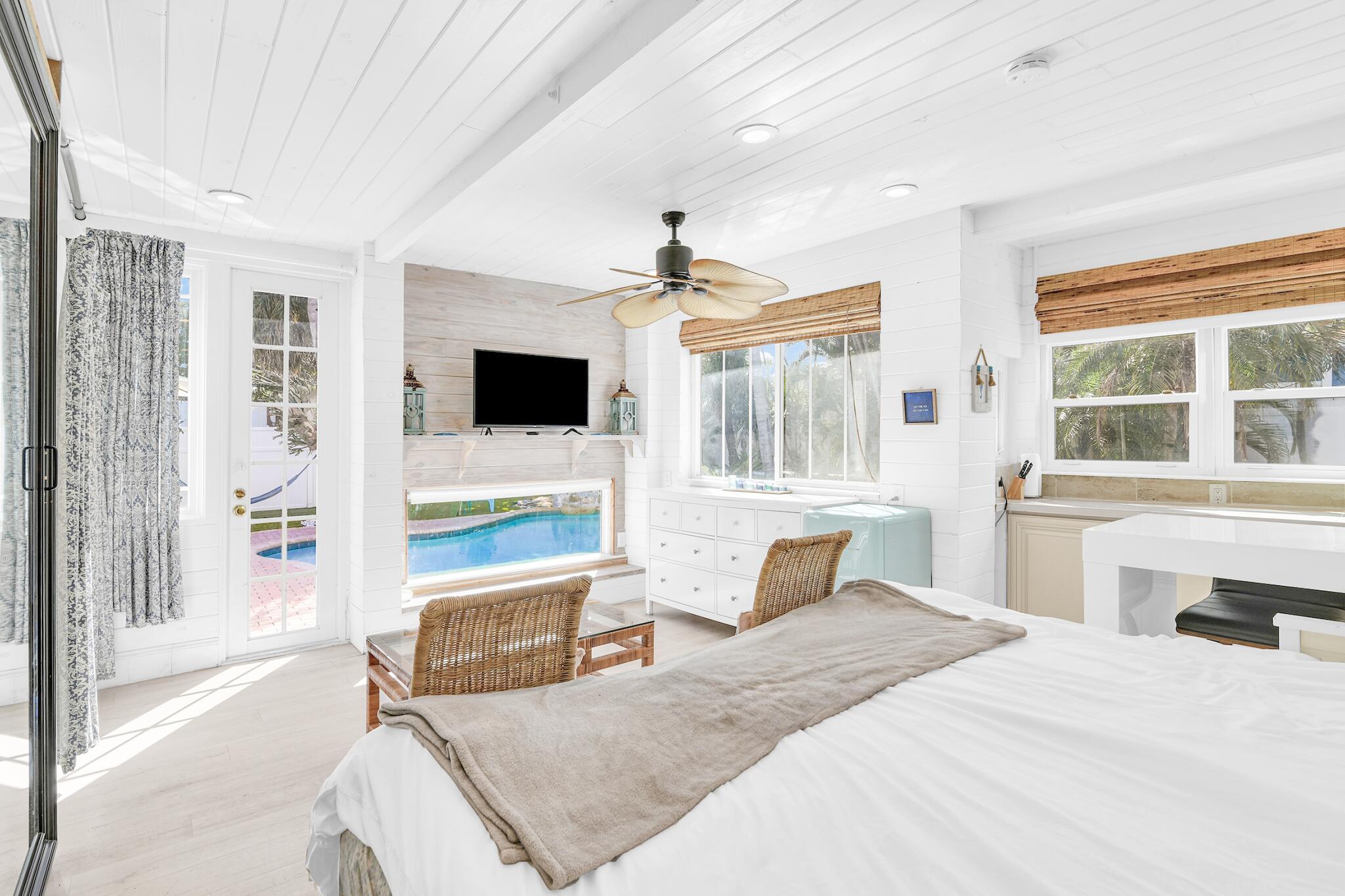 TRADE WINDS ESTATES FIRST ADD - Residential