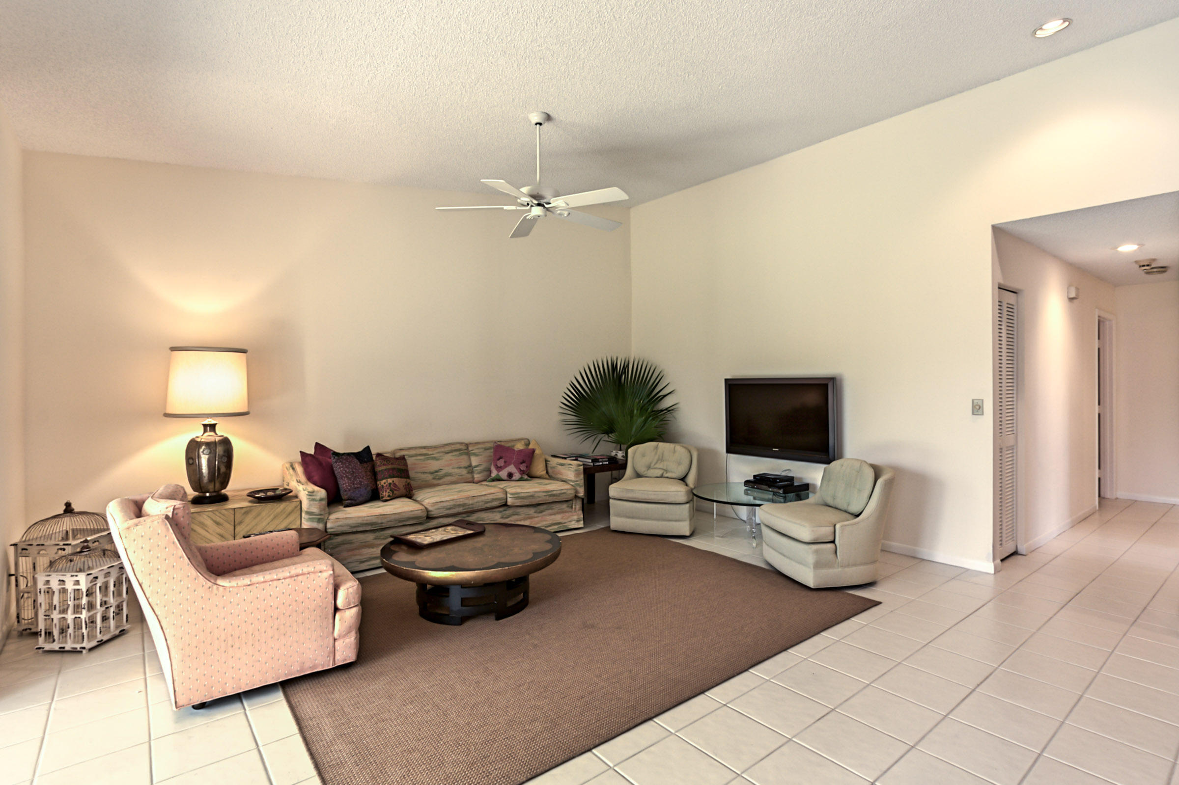 THORNHILL LAKE/ GLEN - Residential