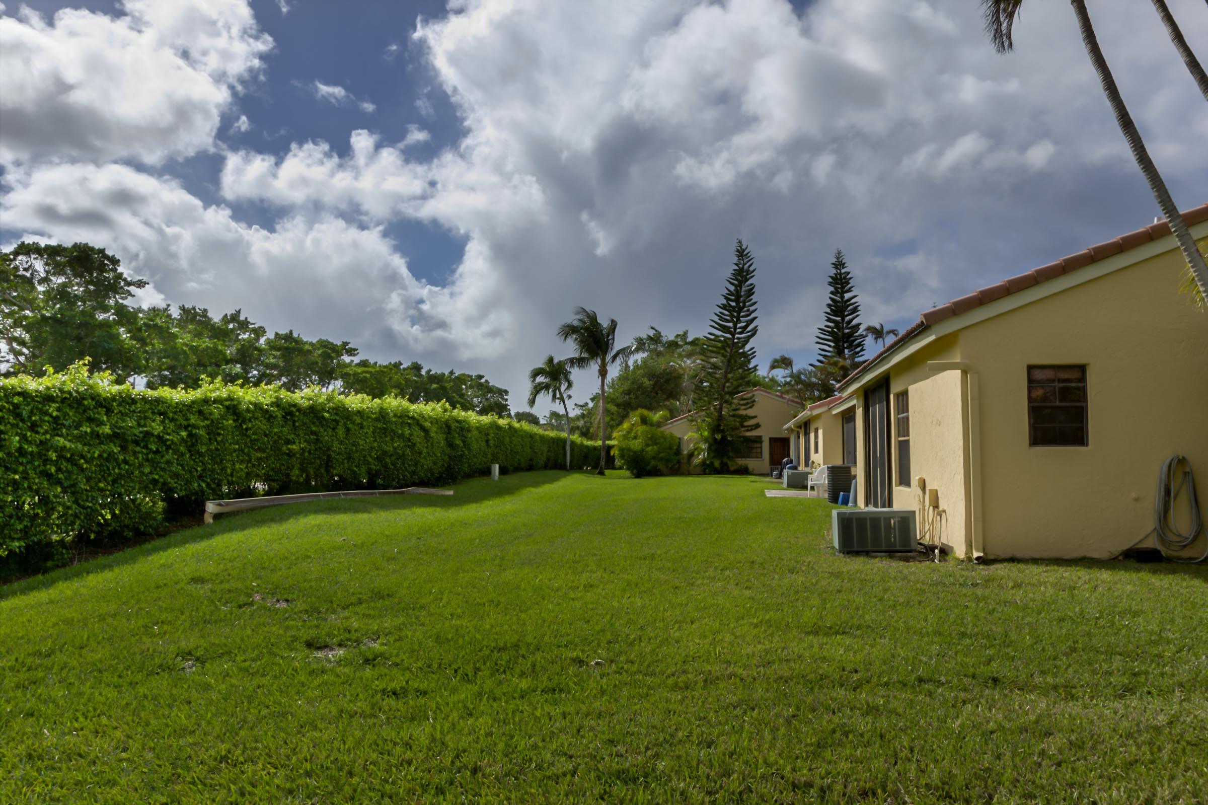 THORNHILL LAKE/ GLEN - Residential