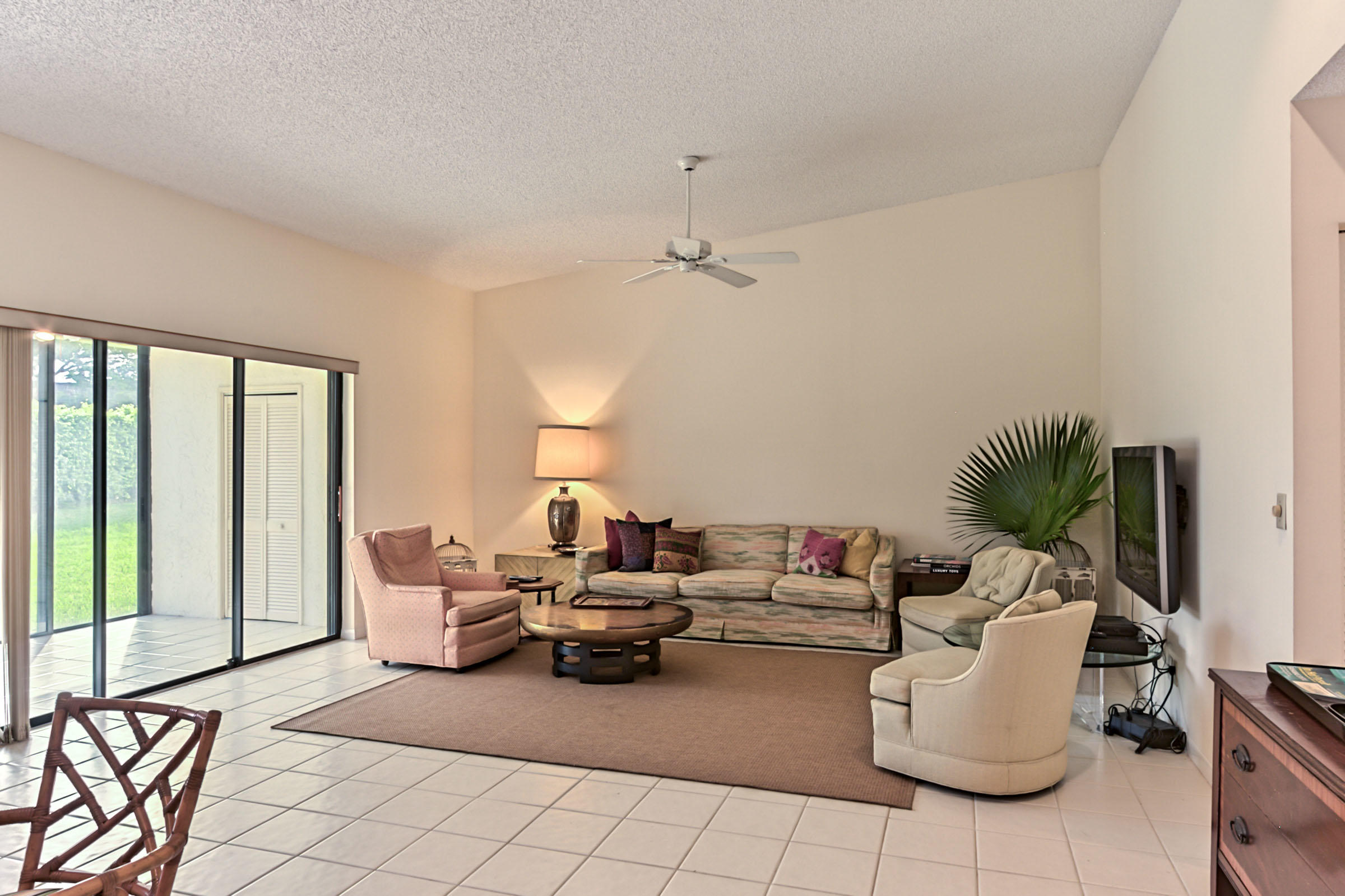 THORNHILL LAKE/ GLEN - Residential