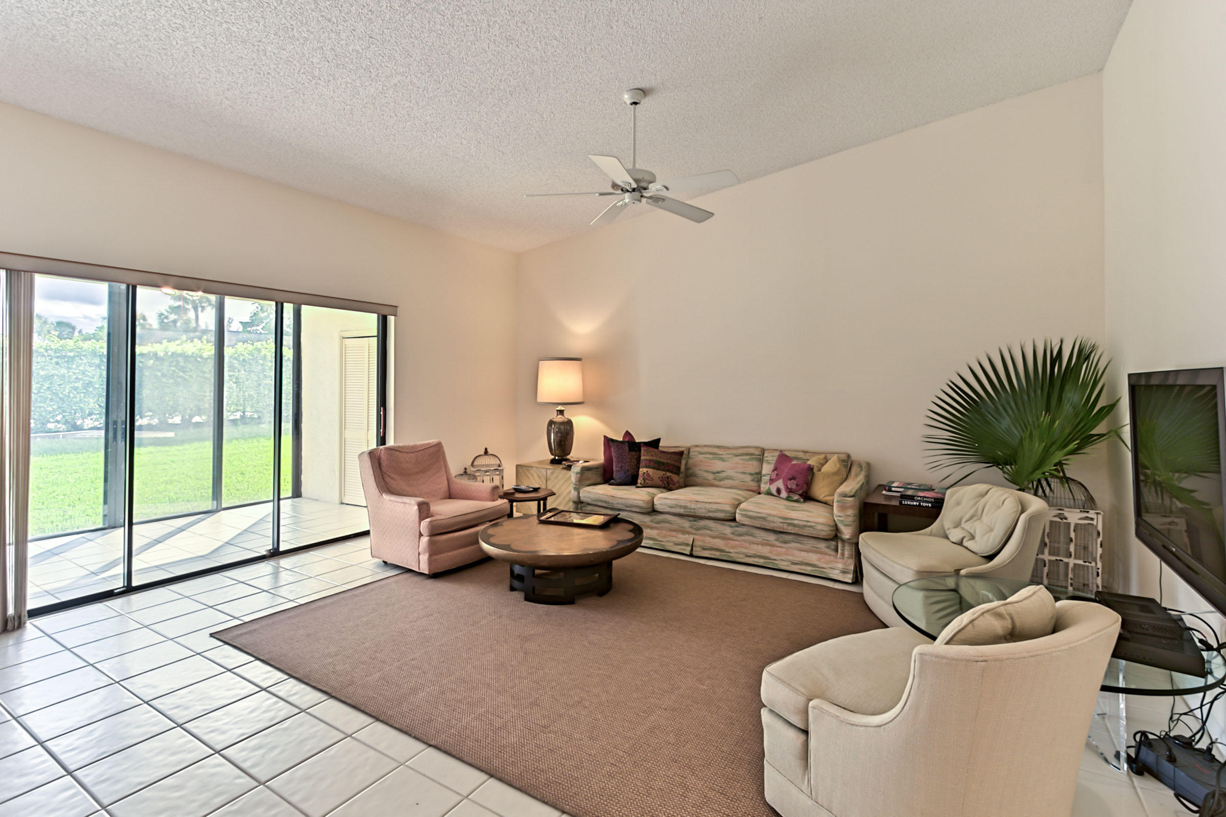 THORNHILL LAKE/ GLEN - Residential