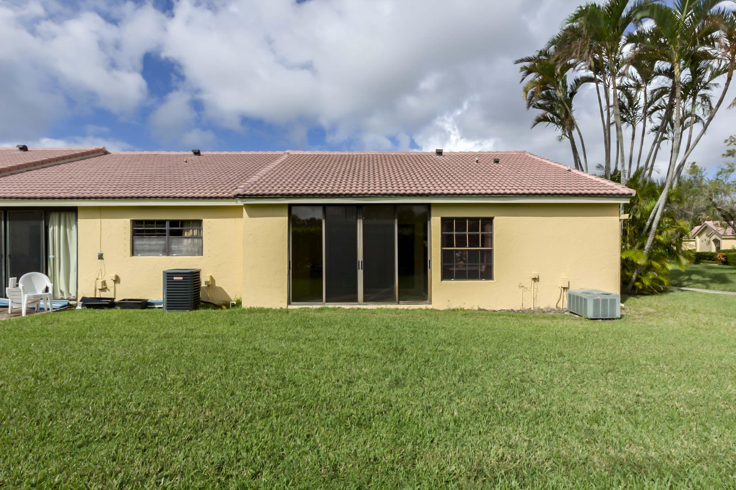 THORNHILL LAKE/ GLEN - Residential