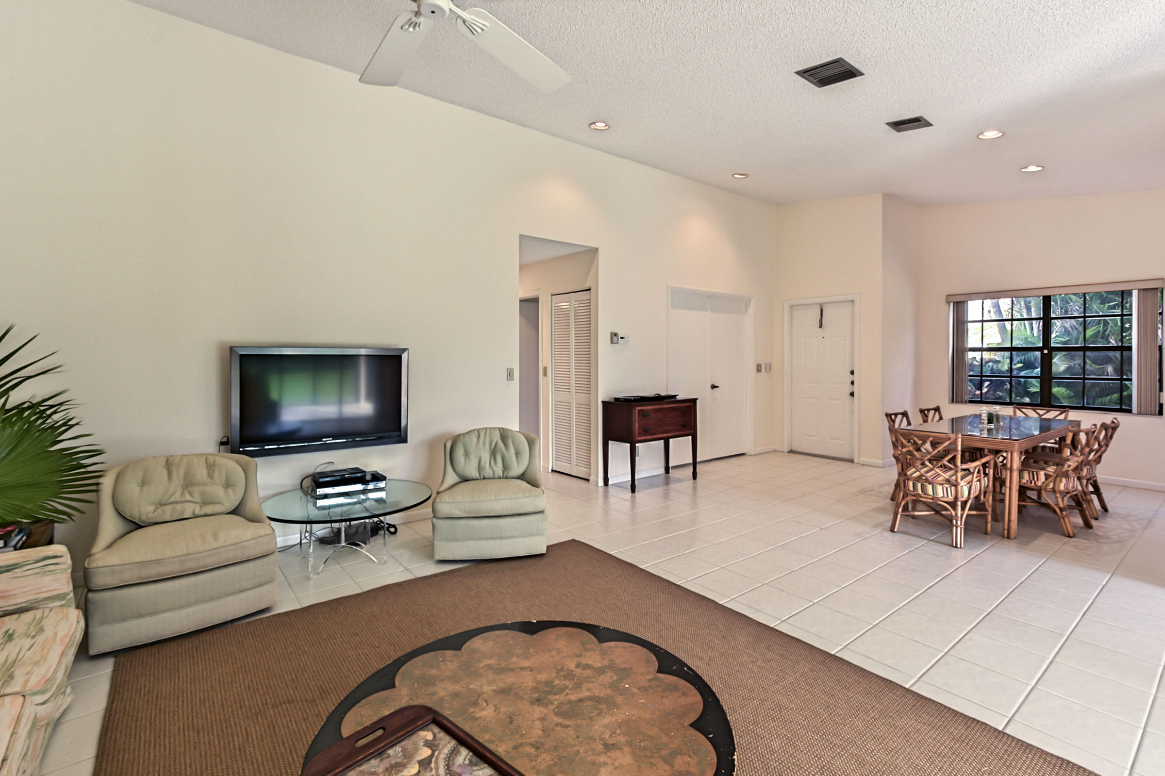 THORNHILL LAKE/ GLEN - Residential