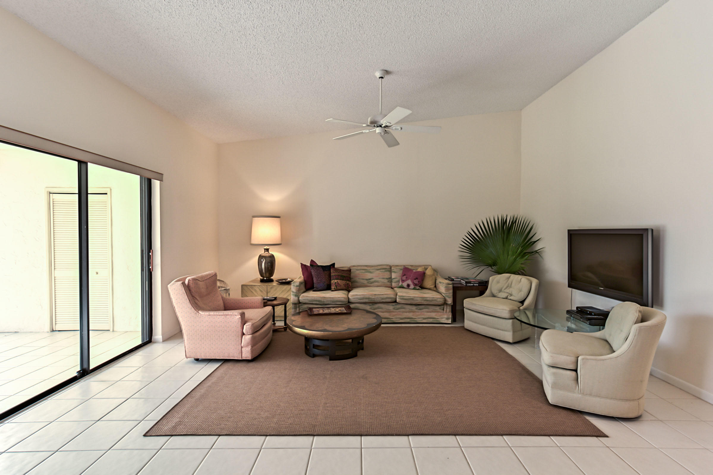 THORNHILL LAKE/ GLEN - Residential