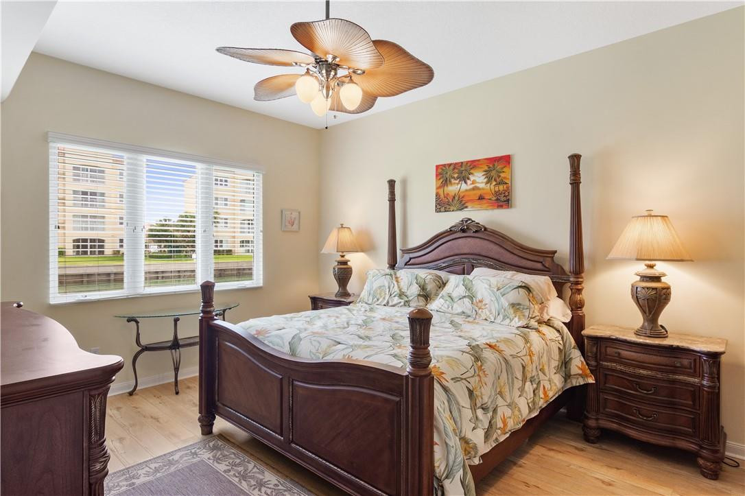 Harbour Isle West - Residential