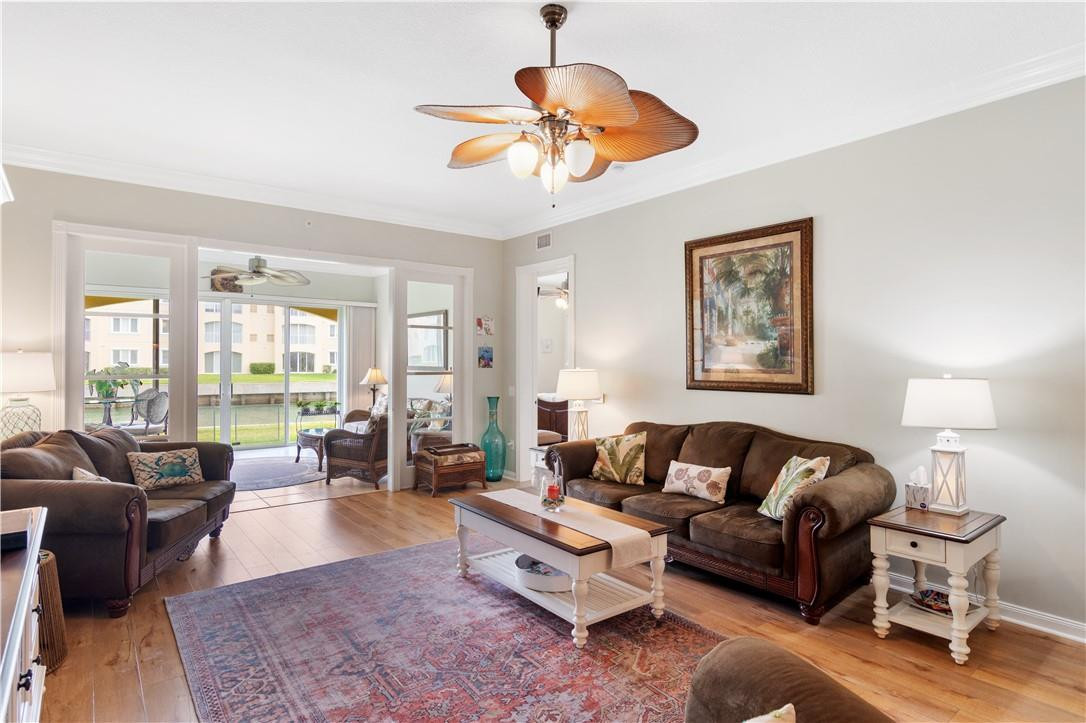 Harbour Isle West - Residential