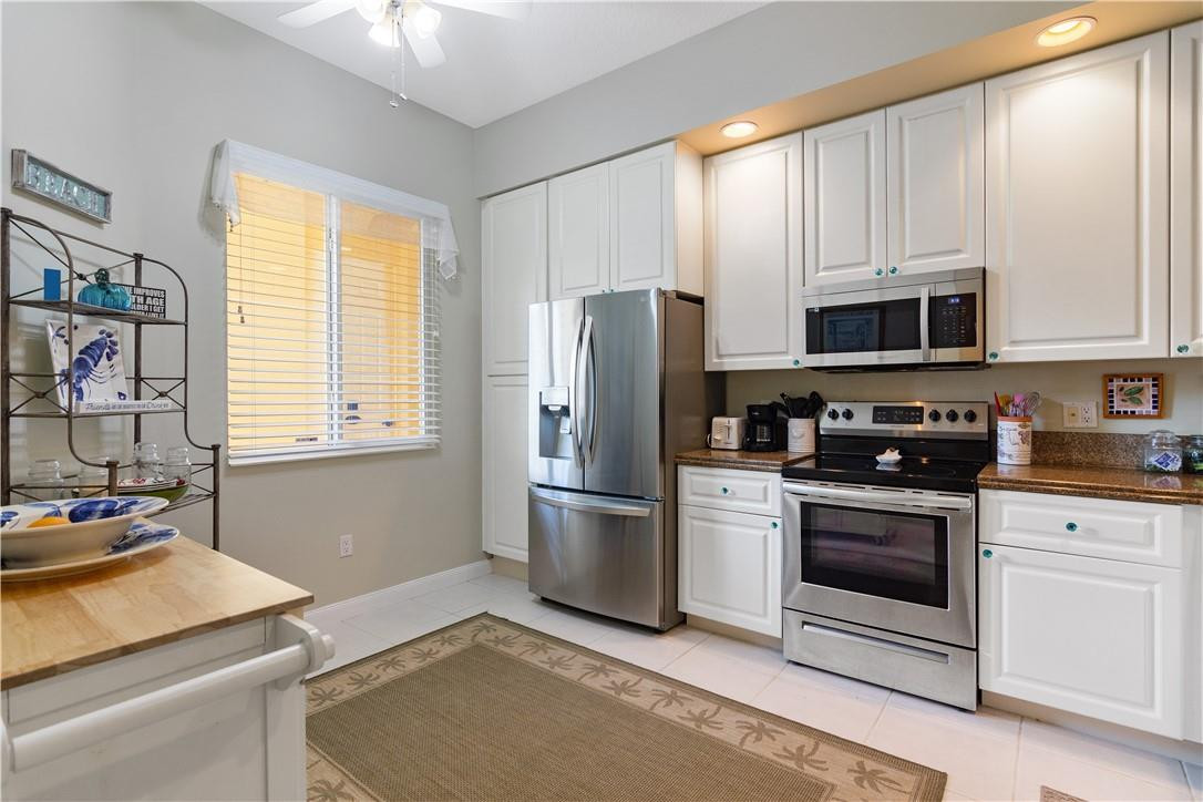 Harbour Isle West - Residential