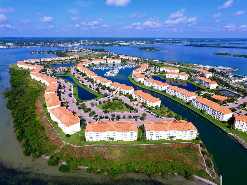 Harbour Isle West - Residential