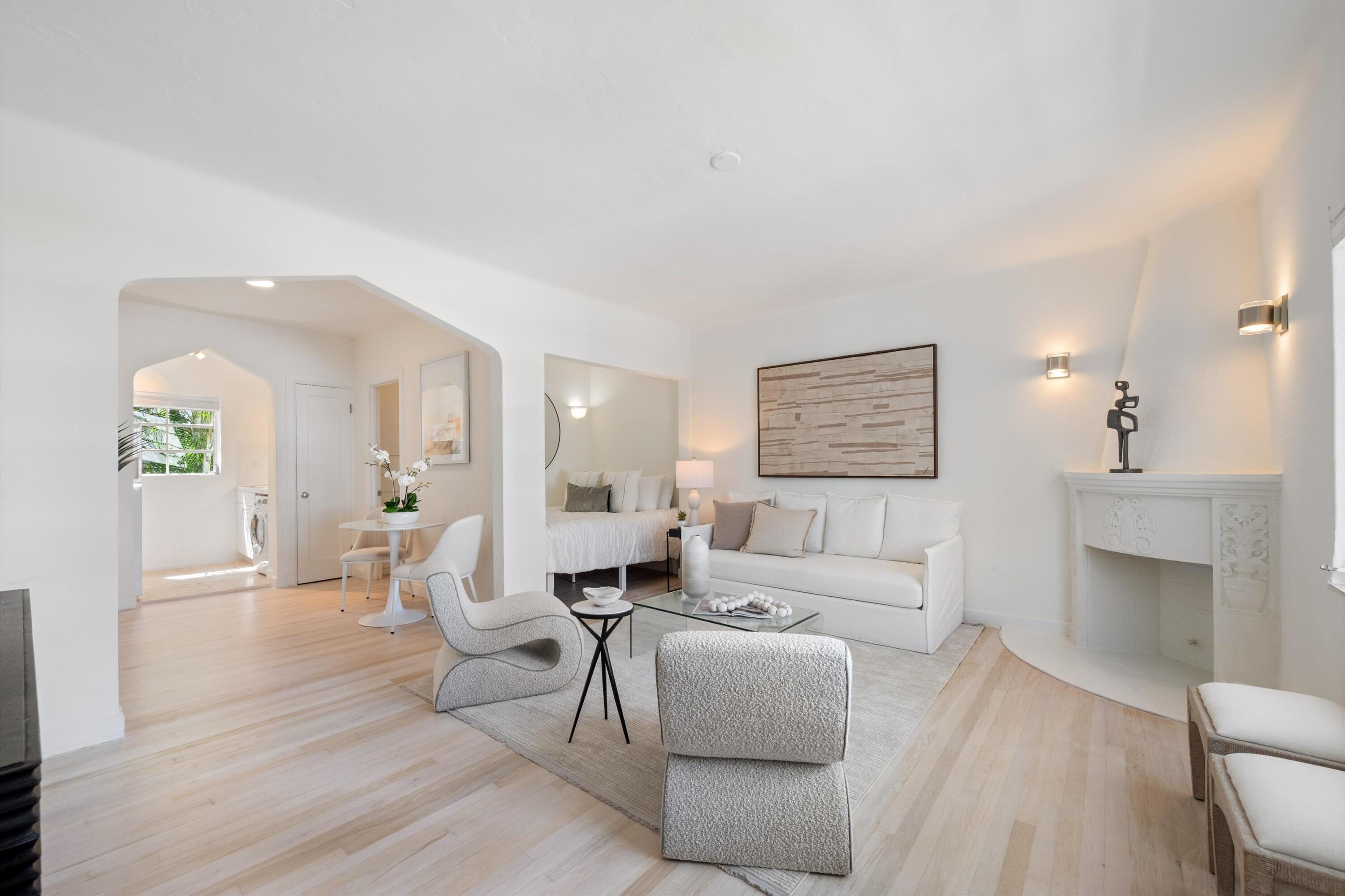 750 Española Way 8, Miami Beach FL 33139