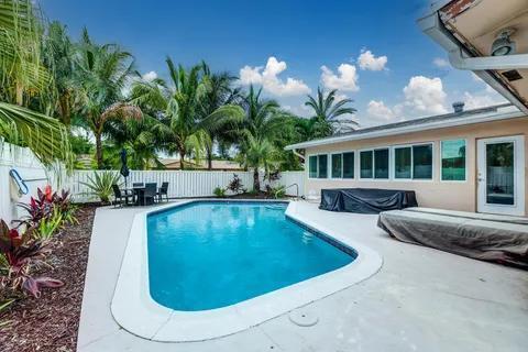 PALM-AIRE VILLAGE 2ND SEC - Residential Lease
