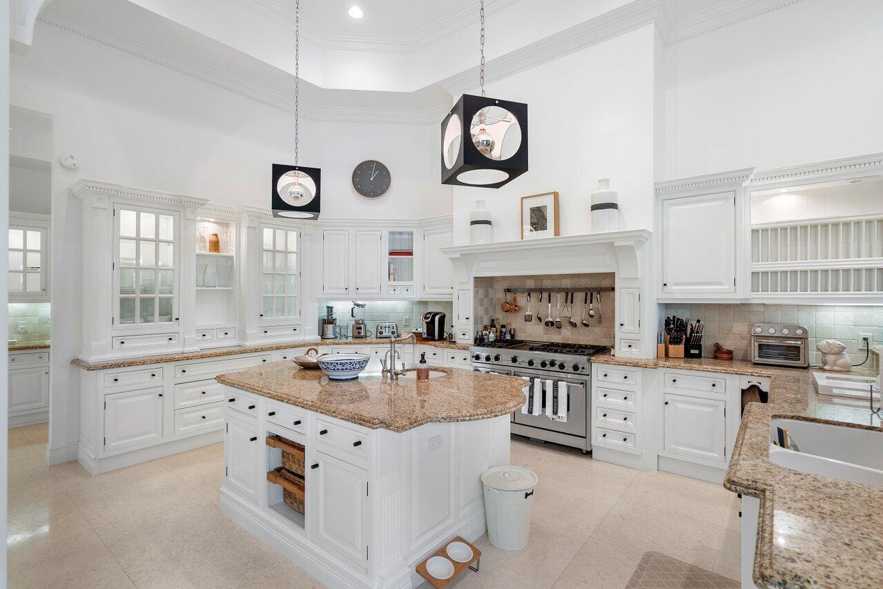 KENSINGTON - Residential