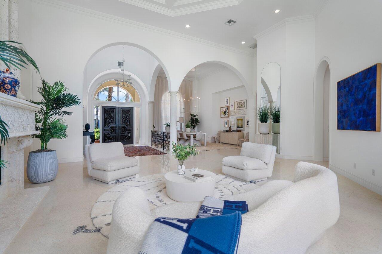 KENSINGTON - Residential