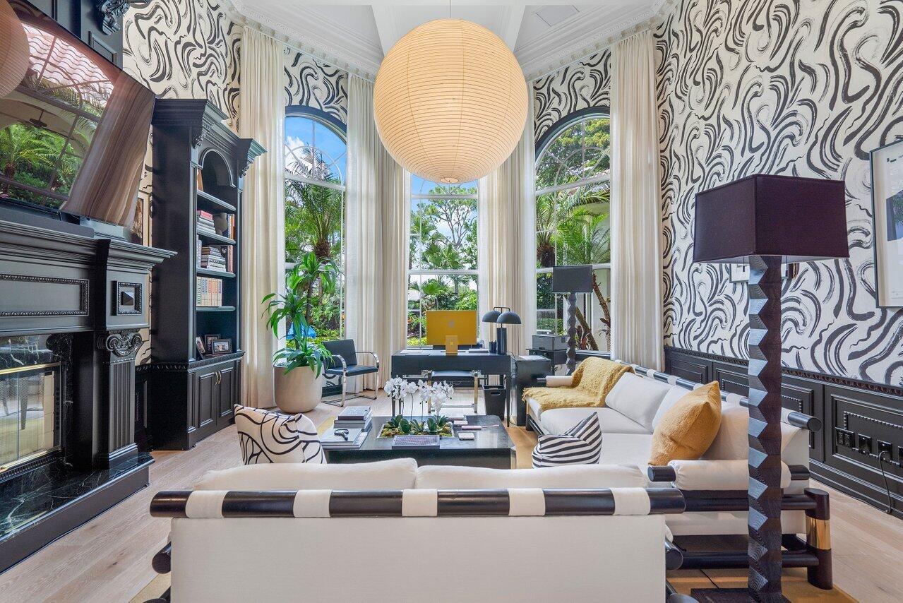 KENSINGTON - Residential