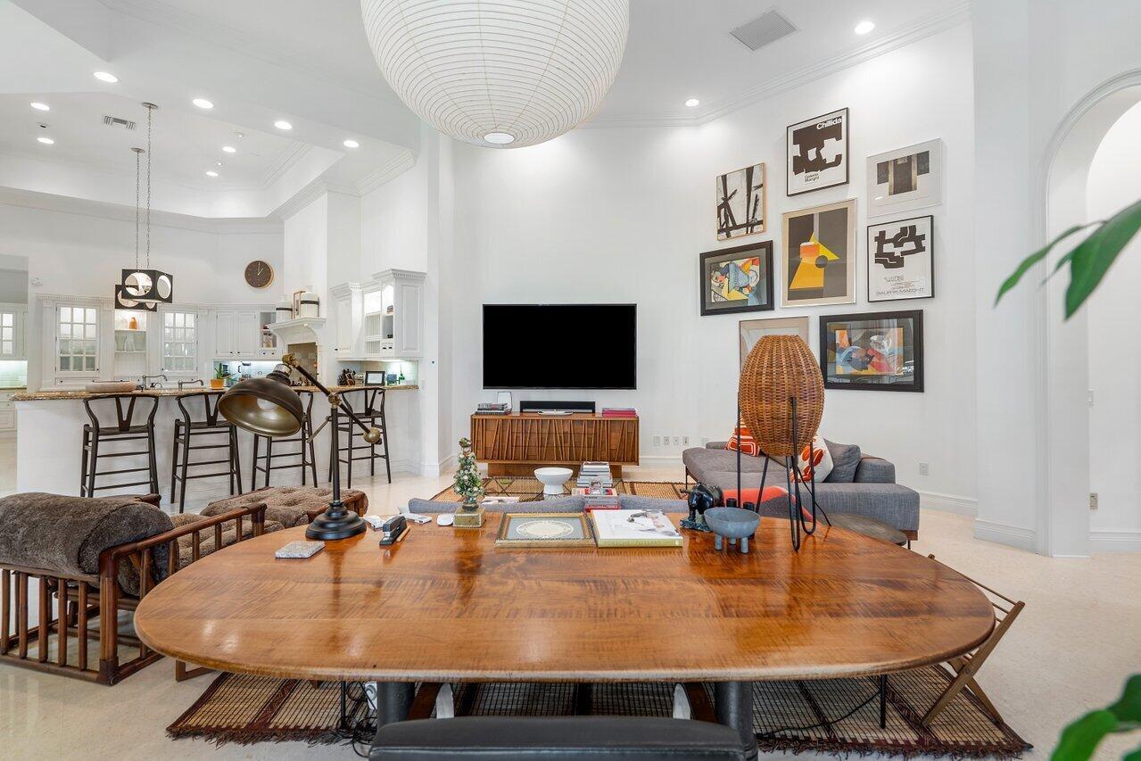 KENSINGTON - Residential