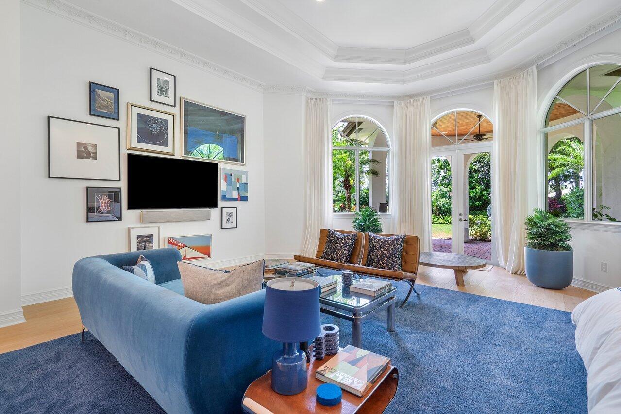 KENSINGTON - Residential