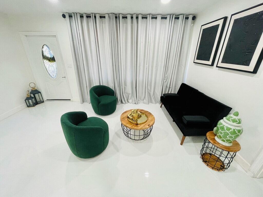 MARGATE ESTATES SEC 1 - Residential Lease