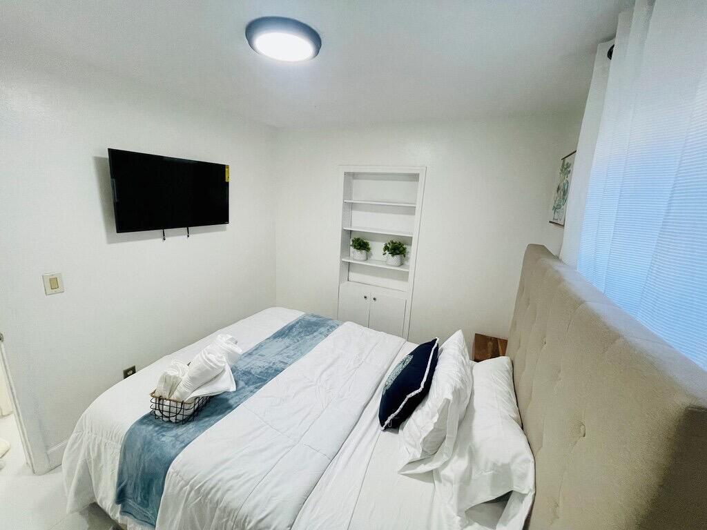 MARGATE ESTATES SEC 1 - Residential Lease