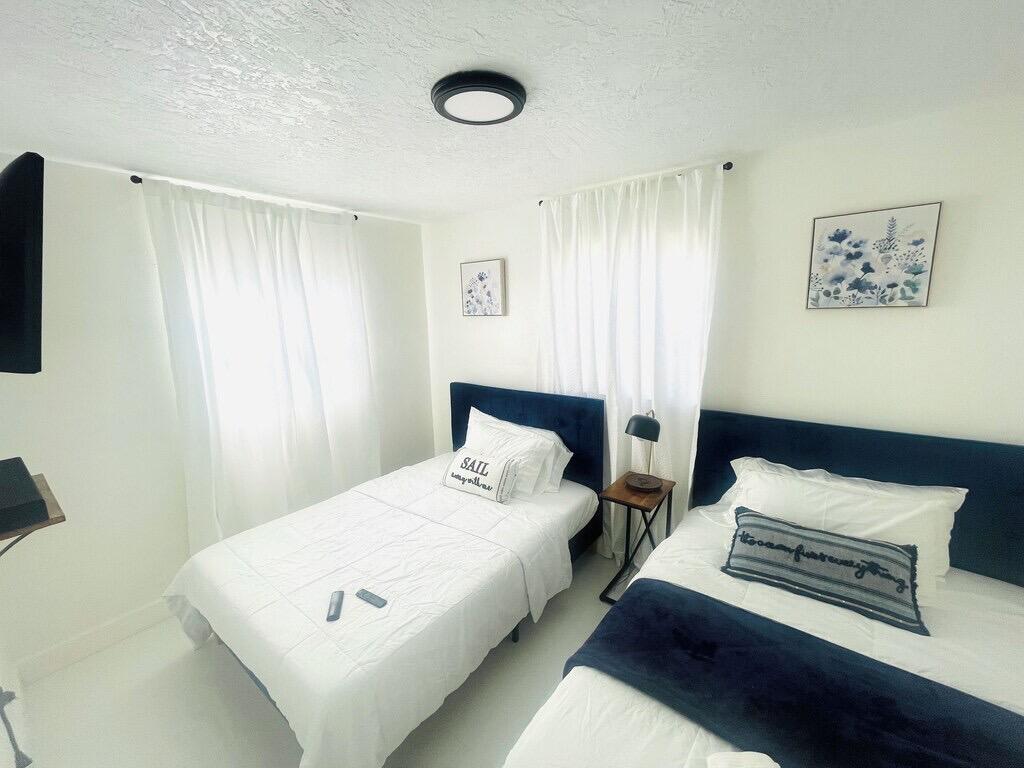 MARGATE ESTATES SEC 1 - Residential Lease