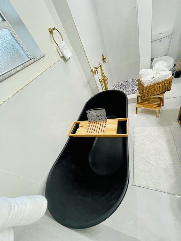 MARGATE ESTATES SEC 1 - Residential Lease