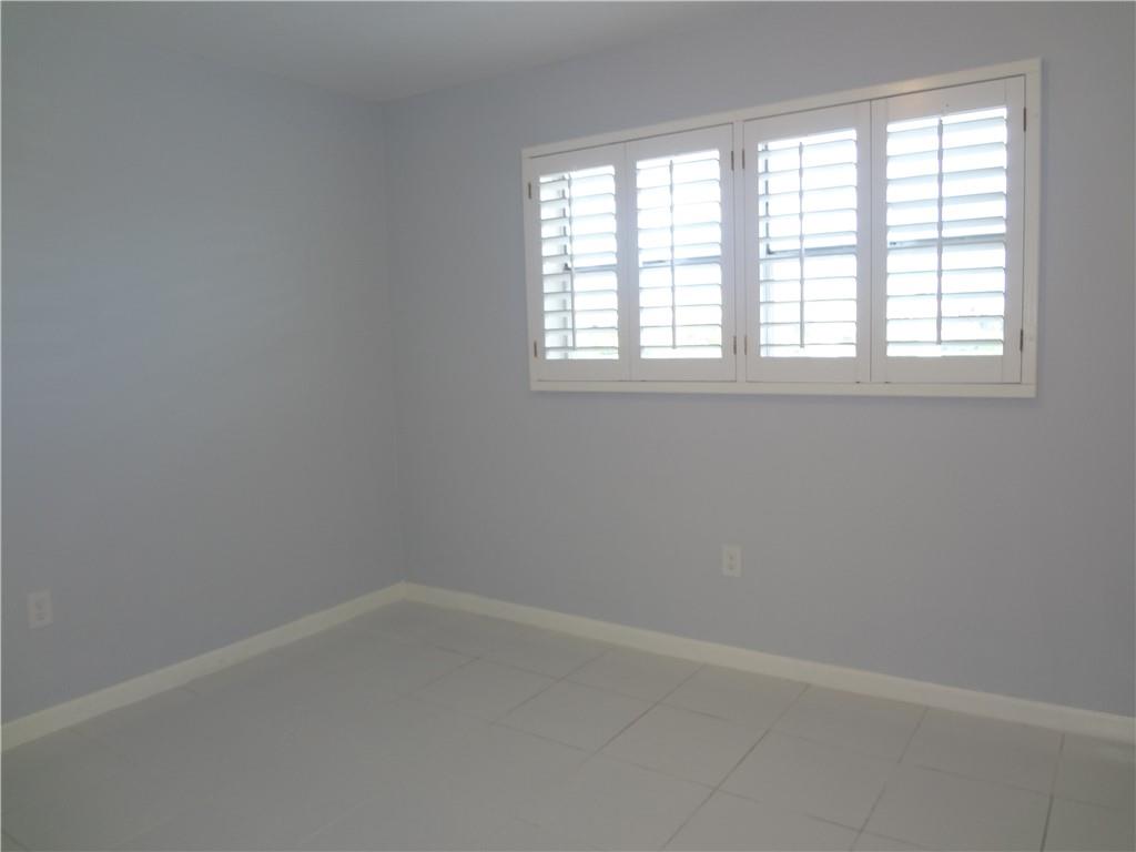 Sunrise Lakes - Residential