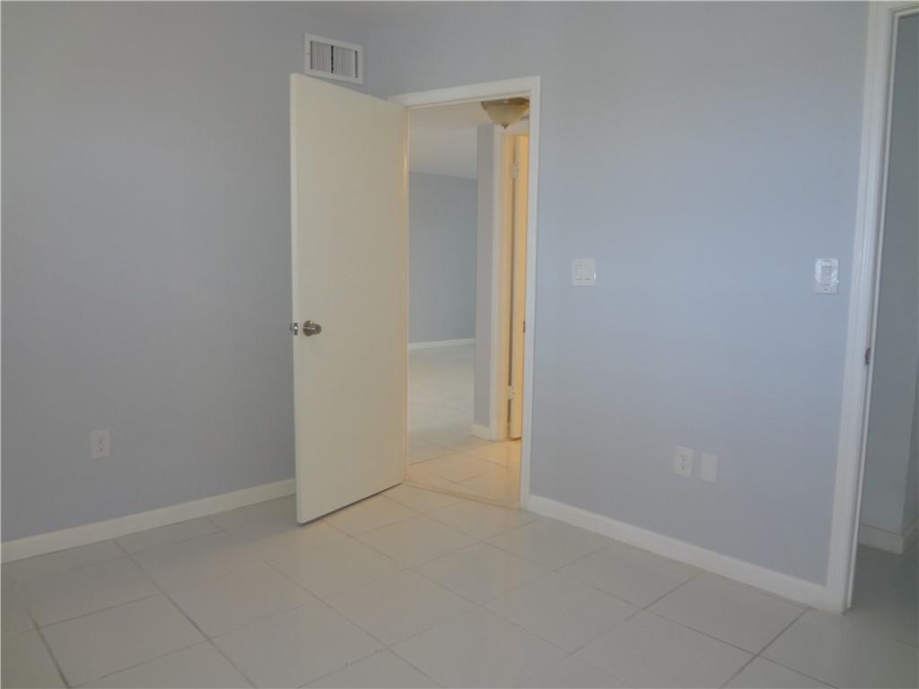 Sunrise Lakes - Residential