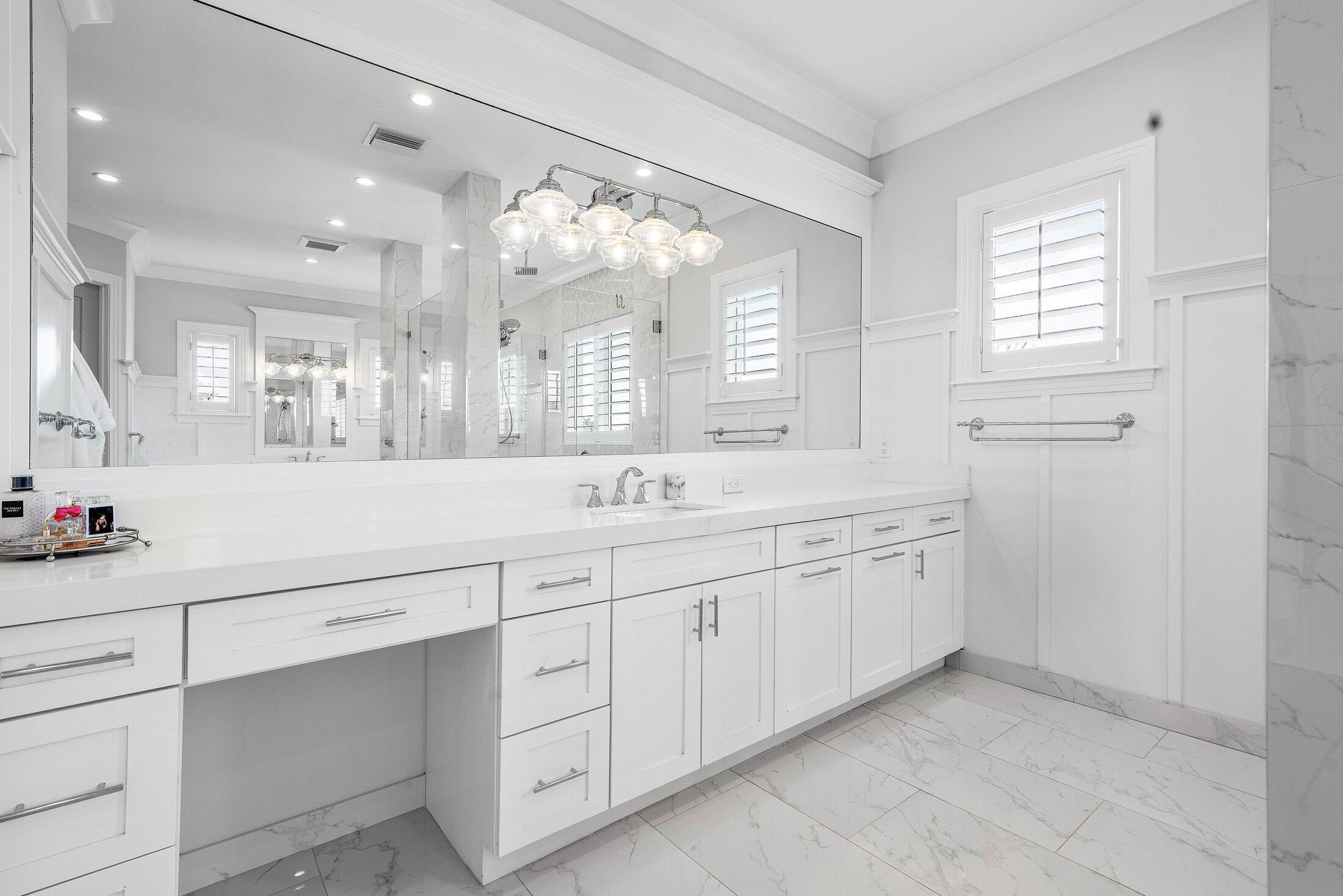 COLLEGE PARK - Residential Lease