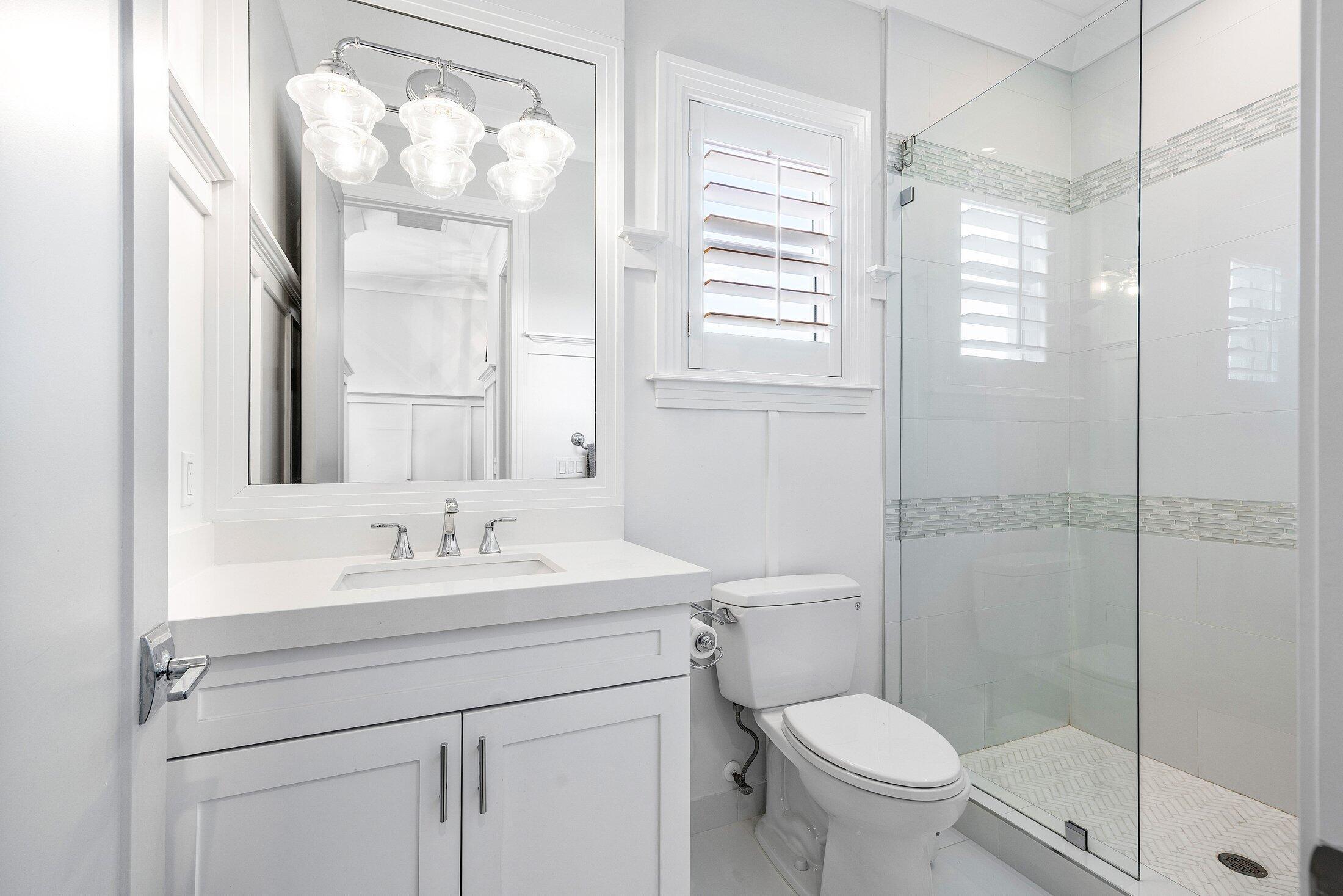 COLLEGE PARK - Residential Lease