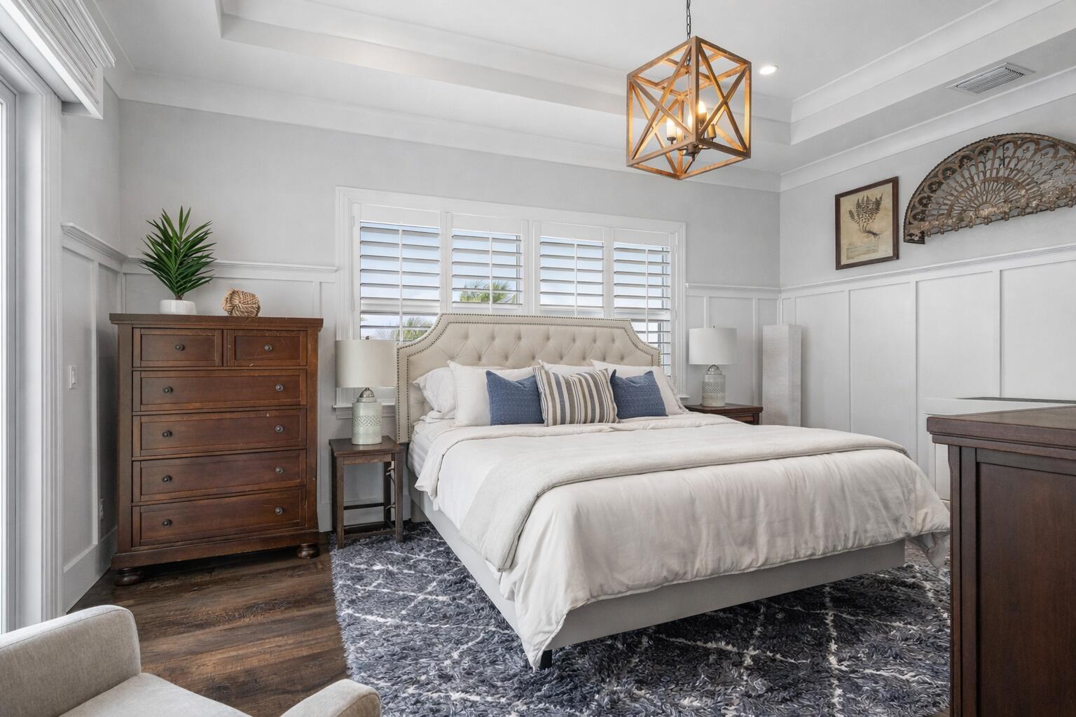 COLLEGE PARK - Residential Lease