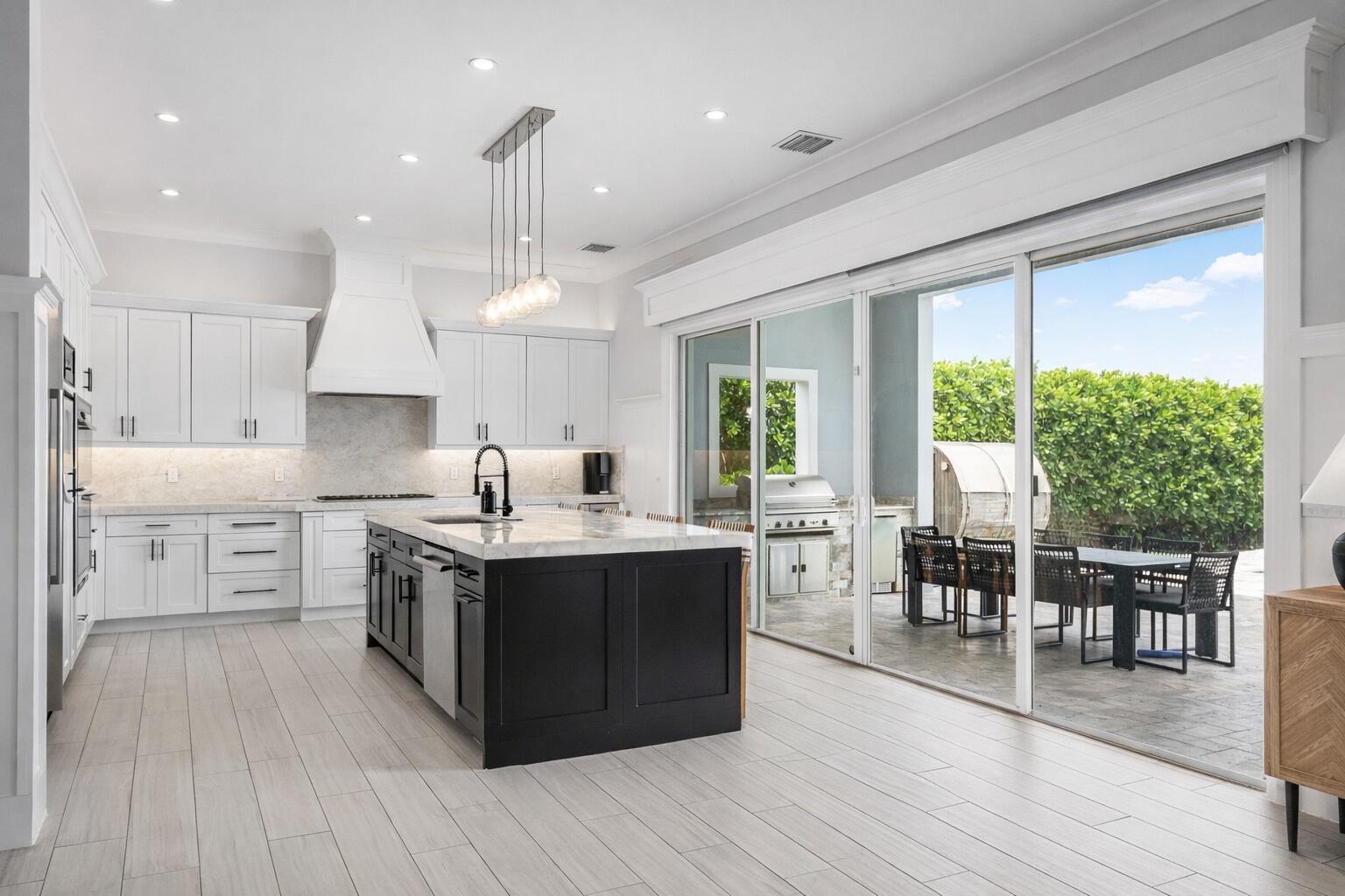 COLLEGE PARK - Residential Lease