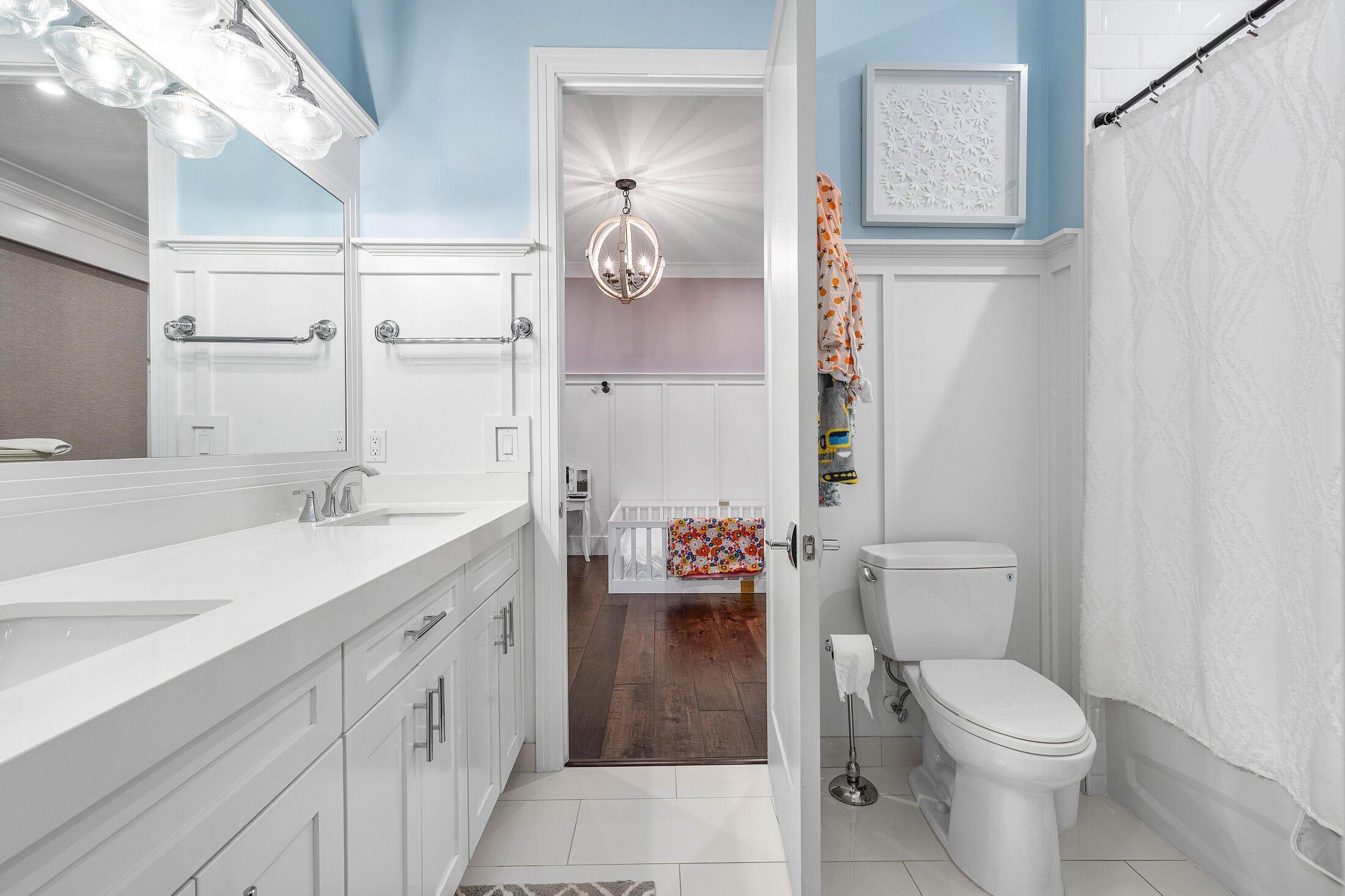 COLLEGE PARK - Residential Lease