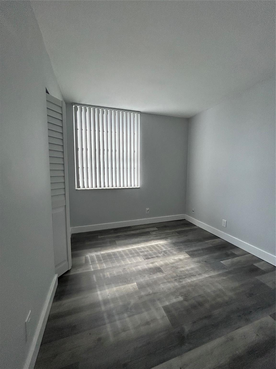 Lake Pointe Condo Five - Residential Lease