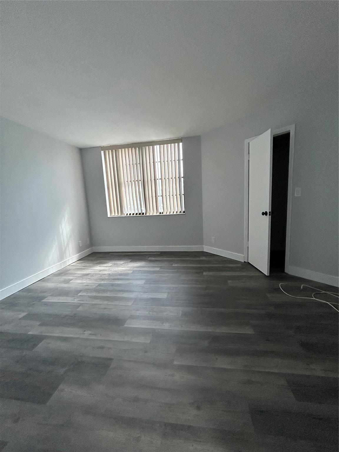 Lake Pointe Condo Five - Residential Lease