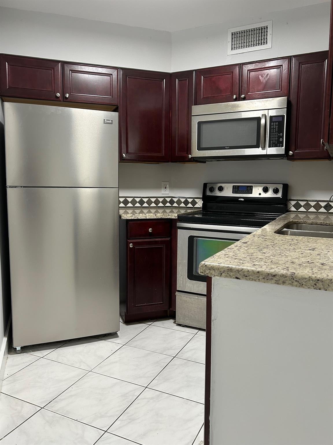 Lake Pointe Condo Five - Residential Lease