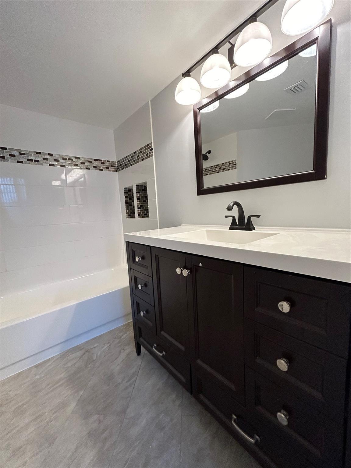 Lake Pointe Condo Five - Residential Lease