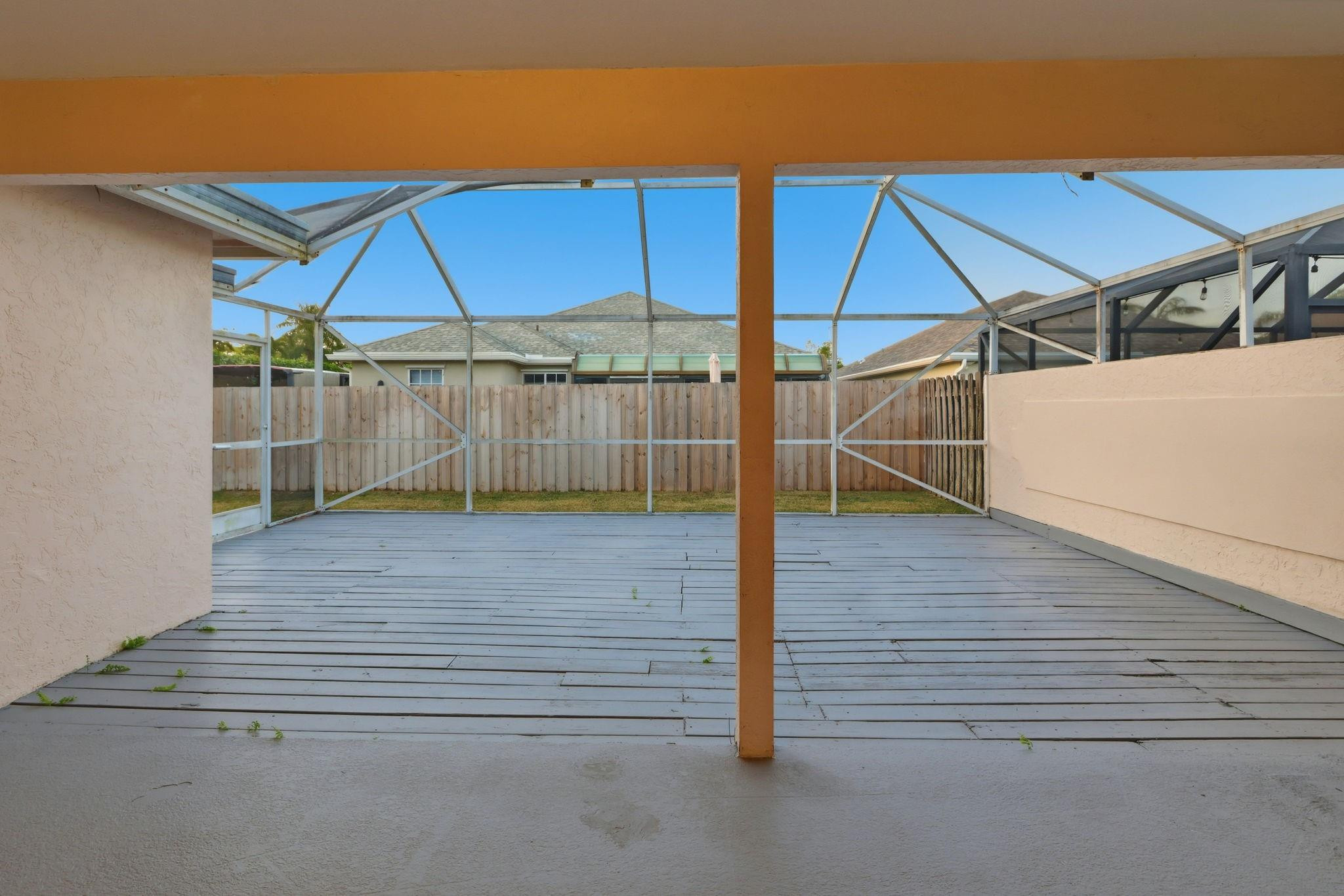 Emerald Forest 02 - Residential