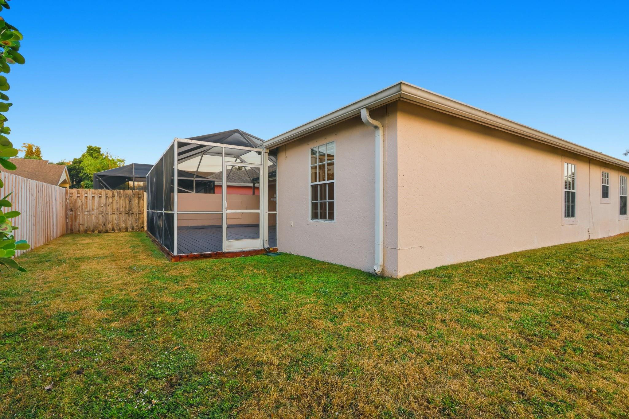 Emerald Forest 02 - Residential