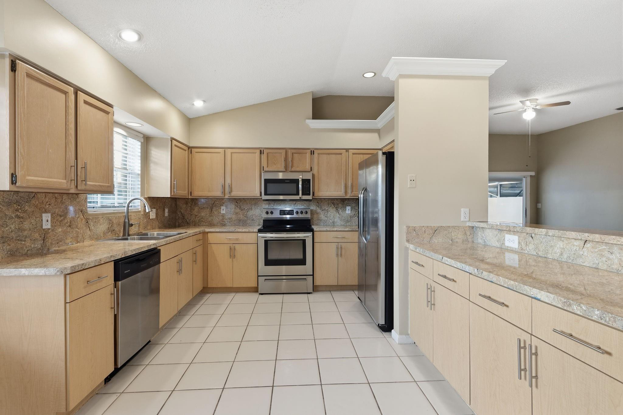 Emerald Forest 02 - Residential