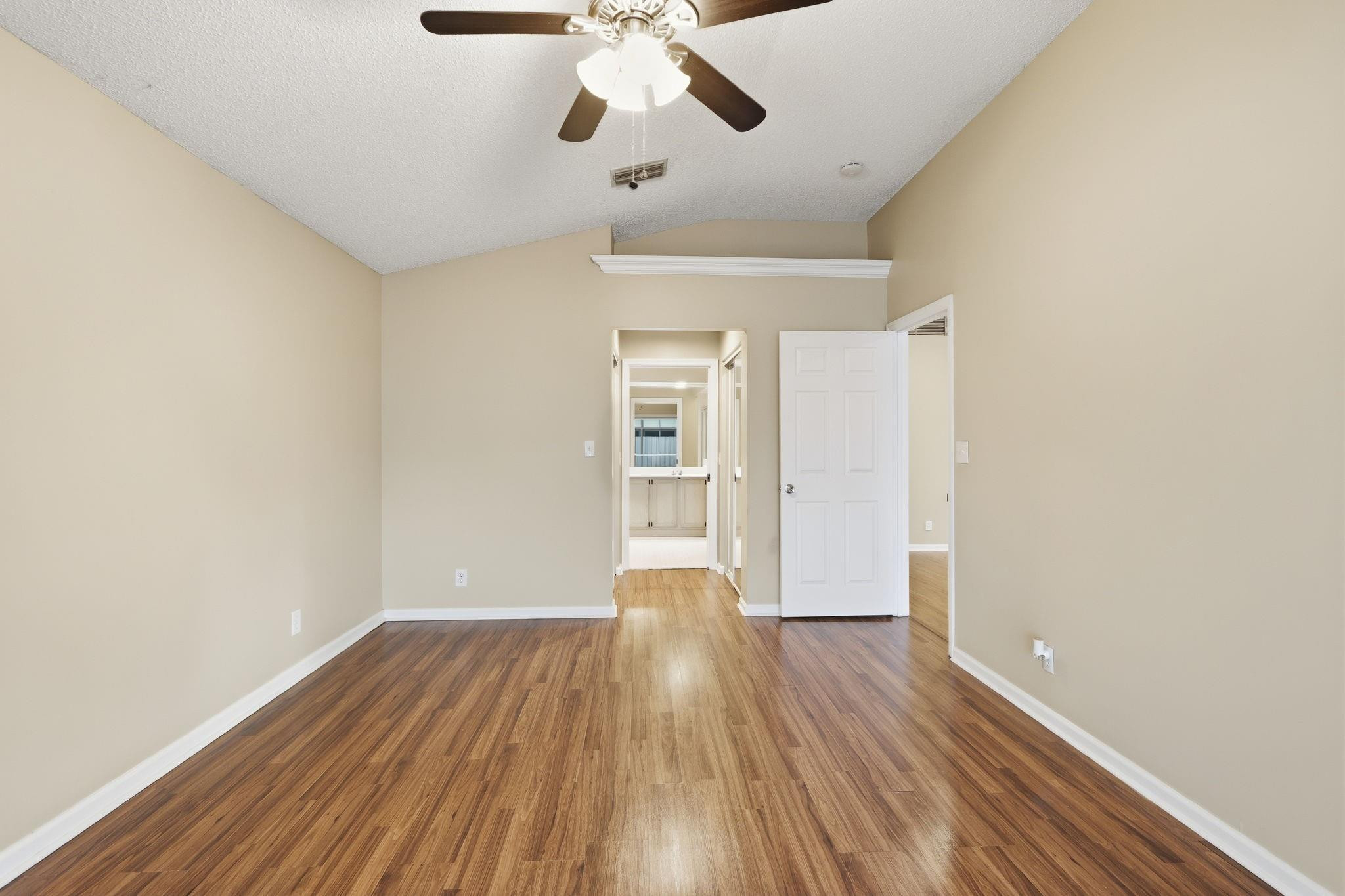 Emerald Forest 02 - Residential